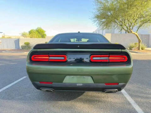 2023 Dodge Challenger SXT