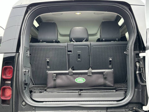 2024 Land Rover Defender 90 P400 X-Dynamic SE