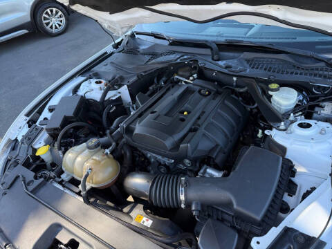 2015 Ford Mustang EcoBoost Premium