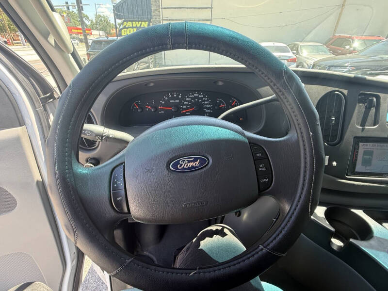 2008 Ford E-Series E-250