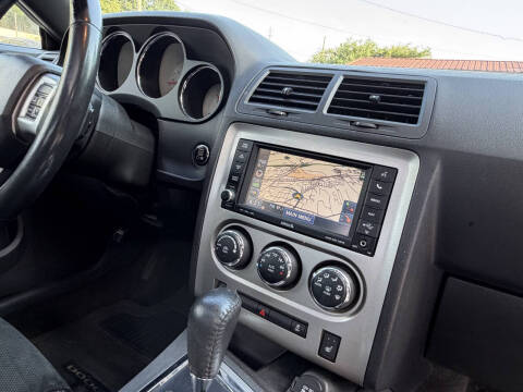 2011 Dodge Challenger SRT8 392