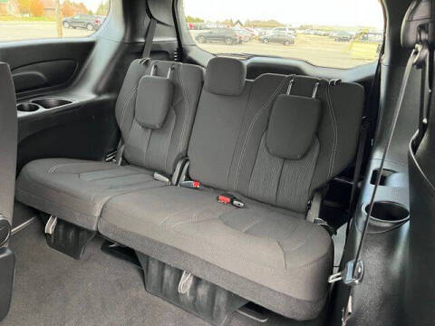 2022 Chrysler Pacifica Touring