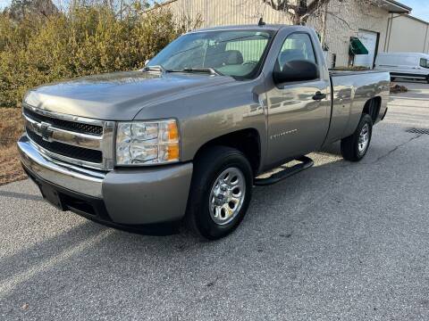 2007 Chevrolet Silverado 1500 Classic for sale at Hooper's Auto House LLC in Wilmington NC