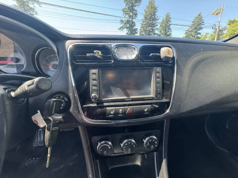 2012 Chrysler 200 Limited