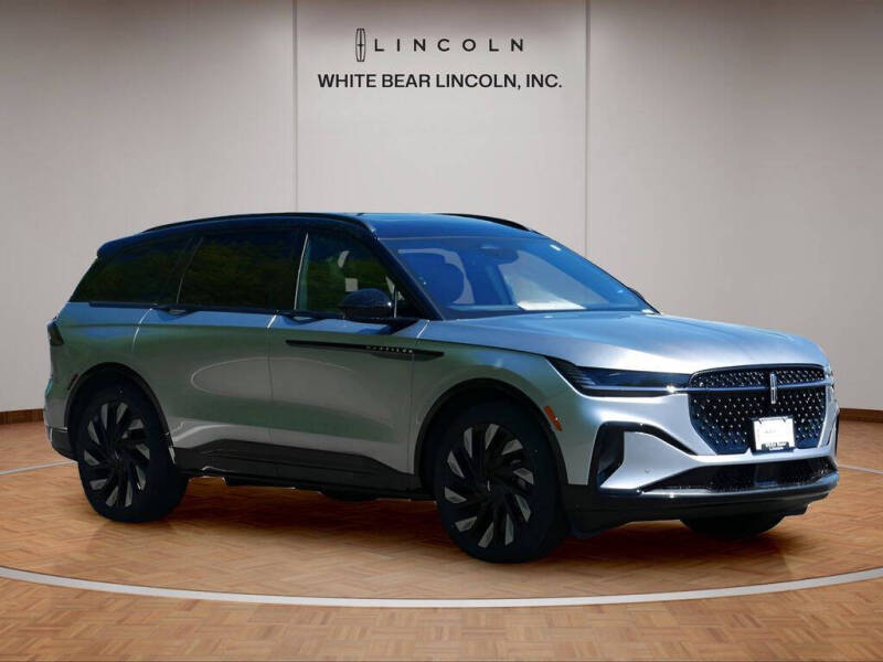2025 Lincoln Nautilus Reserve