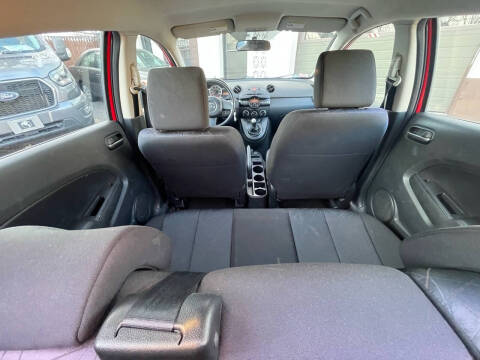 2011 Mazda MAZDA2 Sport