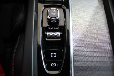 2019 Volvo XC60 T6 R-Design