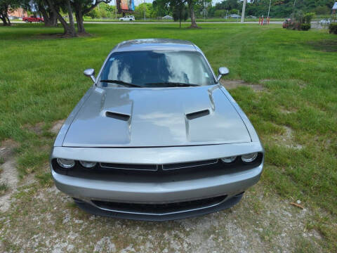 2017 Dodge Challenger SXT