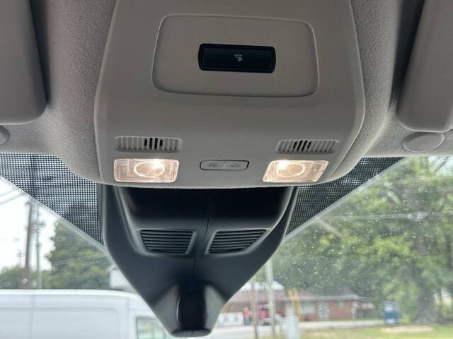 2025 Ford Transit 250