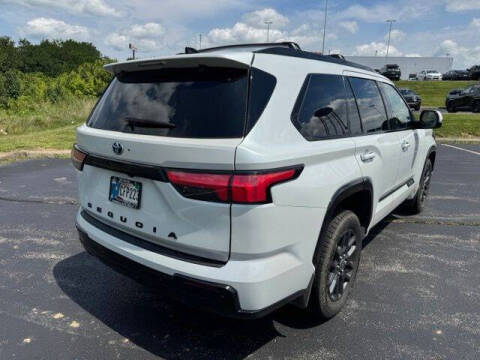 2023 Toyota Sequoia Platinum