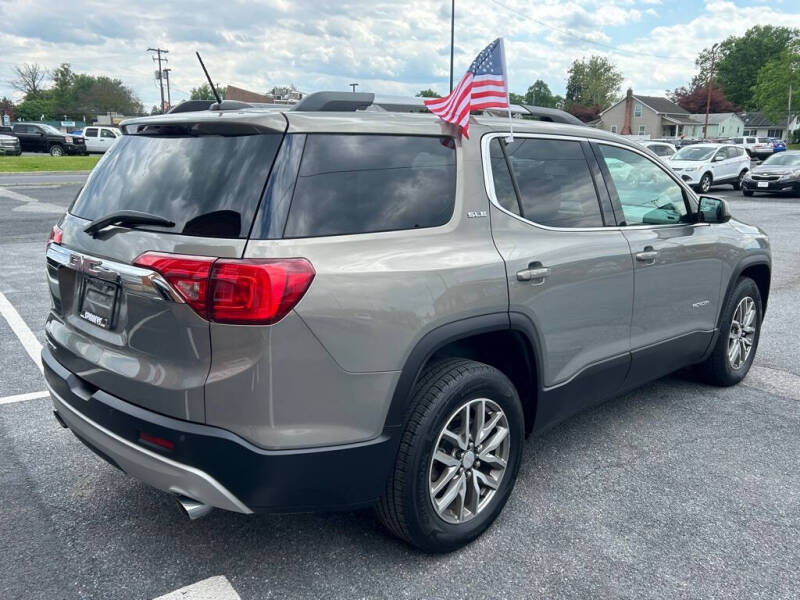 2019 GMC Acadia SLE-2