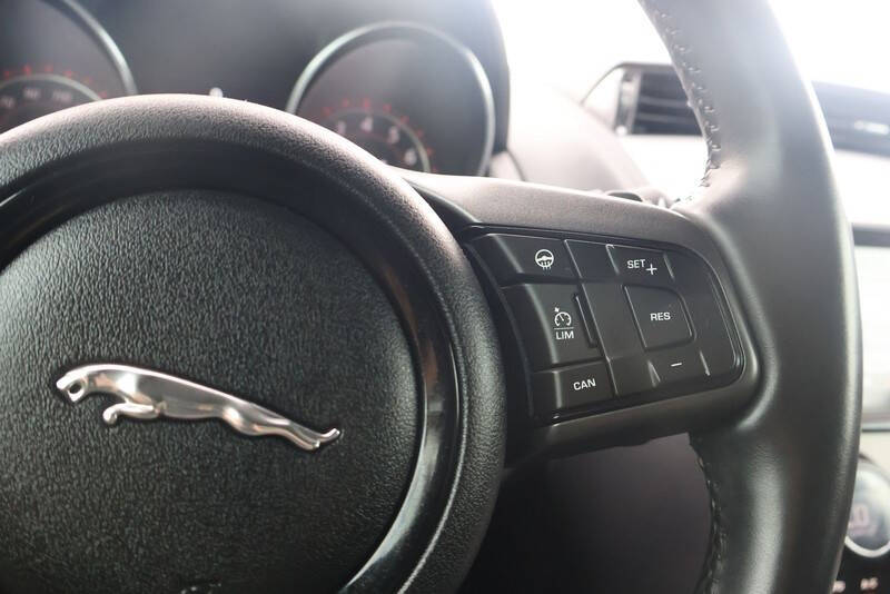 2016 Jaguar F-TYPE