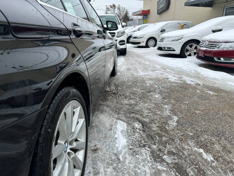 2013 BMW 5 Series 528i xDrive