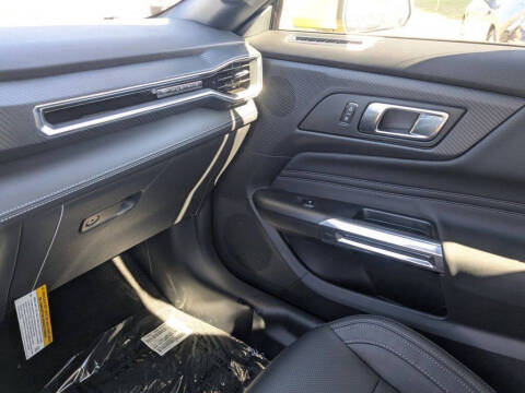 2025 Ford Mustang EcoBoost Premium