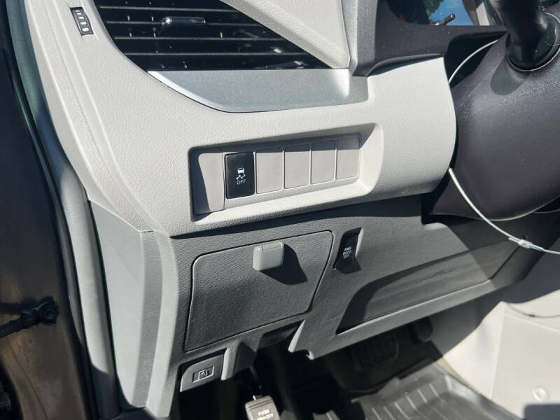 2017 Toyota Sienna LE 7-Passenger