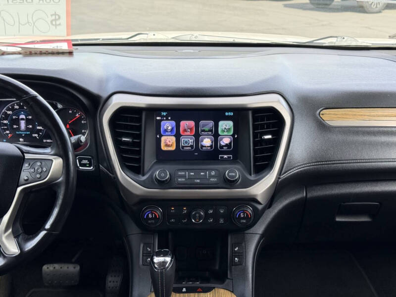 2019 GMC Acadia Denali