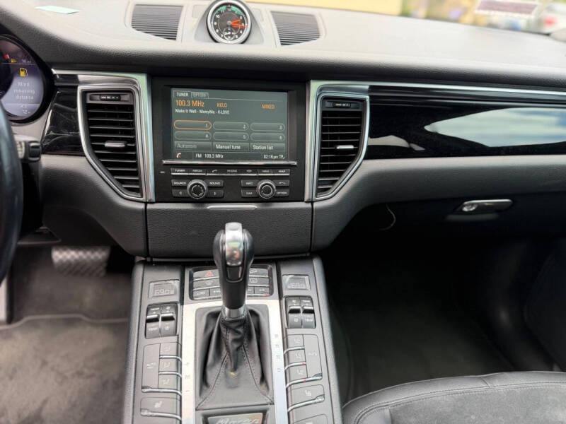 2016 Porsche Macan S