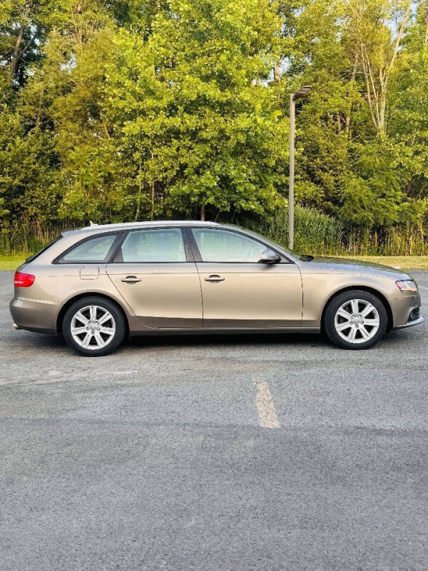 2010 Audi A4 2.0T quattro Avant Premium