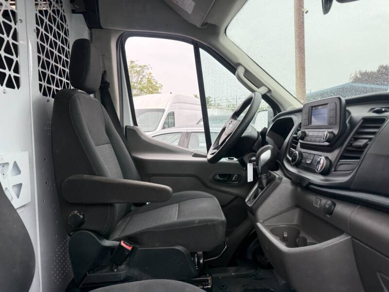 2023 Ford Transit