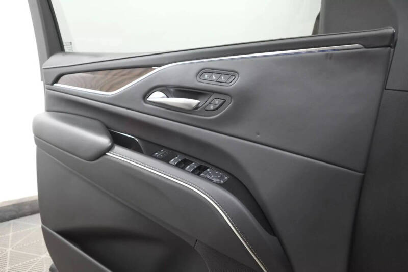 2021 Cadillac Escalade ESV Sport Platinum