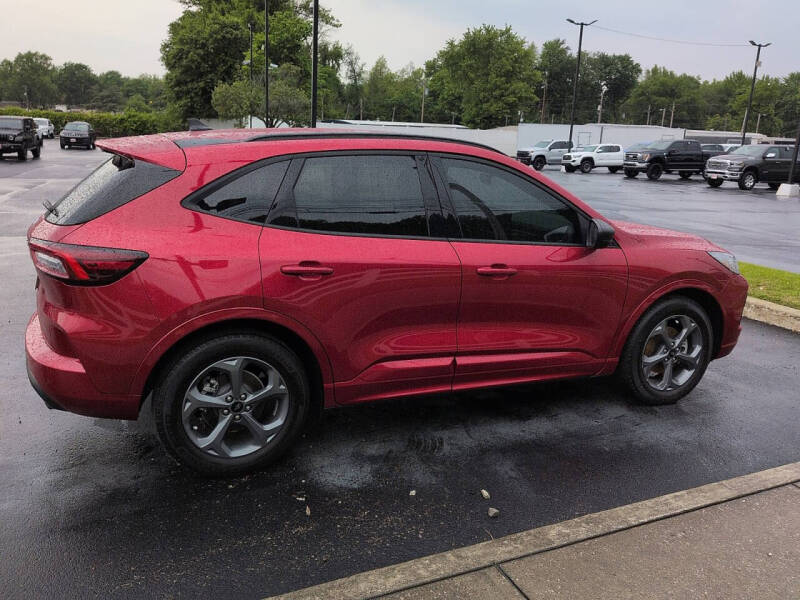 2023 Ford Escape ST-Line