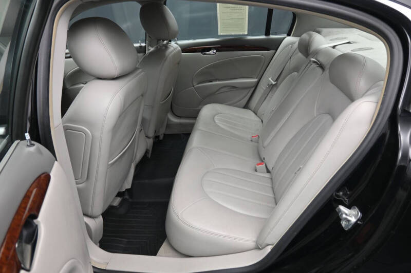 2011 Buick Lucerne CXL