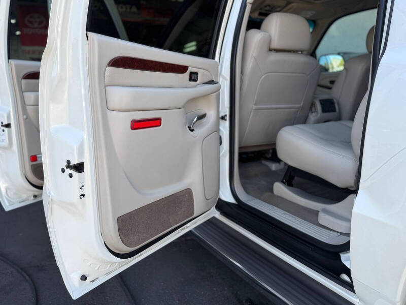 2005 Cadillac Escalade EXT