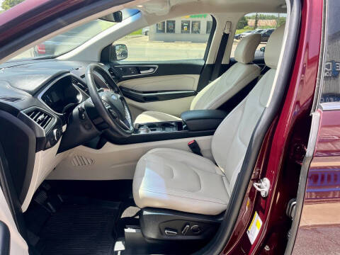 2019 Ford Edge Titanium