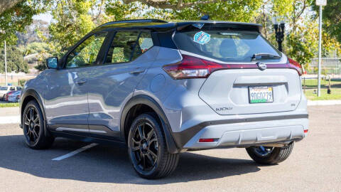 2023 Nissan Kicks SR