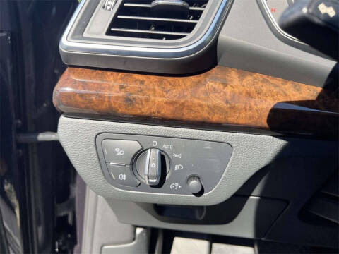 2019 Audi Q5 quattro Premium Plus 45 TFSI