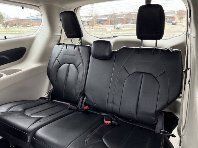 2018 Chrysler Pacifica Touring L