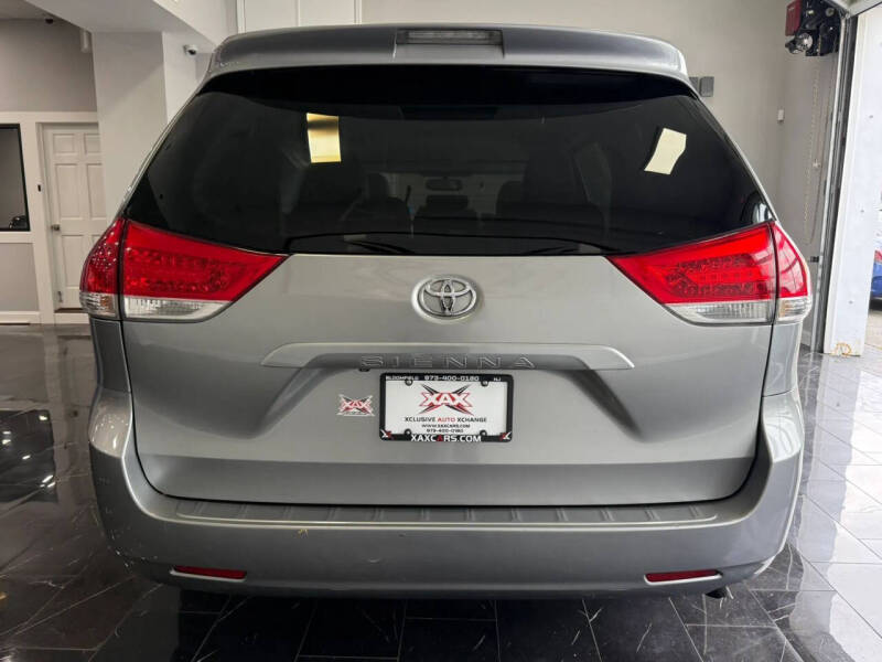 2012 Toyota Sienna