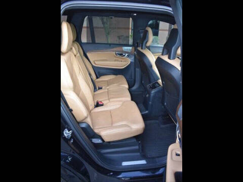 2017 Volvo XC90 T8 eAWD Inscription