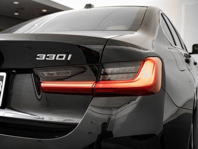 2024 BMW 3 Series 330i xDrive