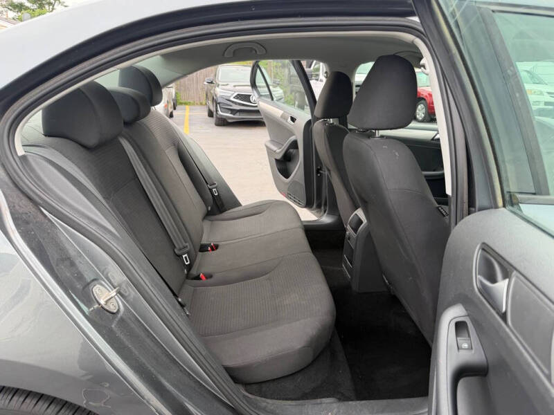 2016 Volkswagen Jetta
