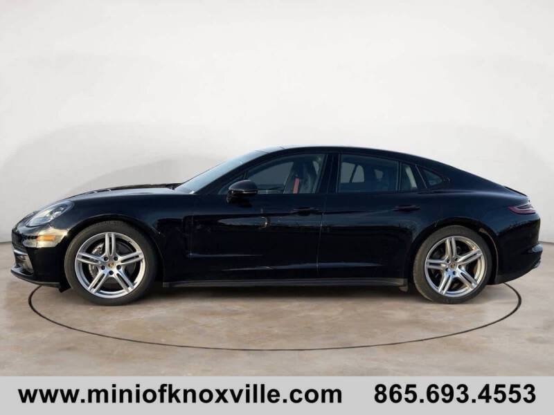2018 Porsche Panamera 4