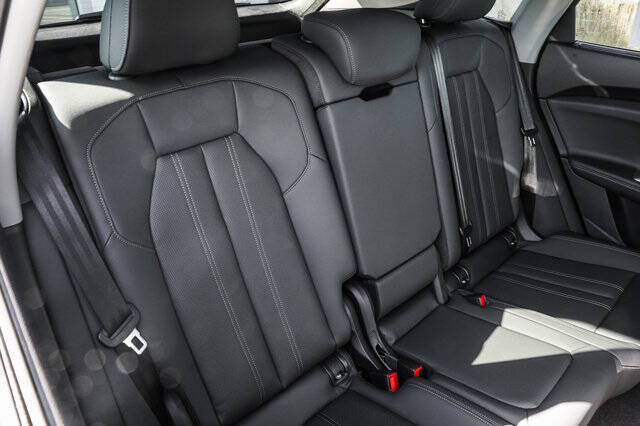 2025 Audi Q5 quattro Premium Plus TFSI