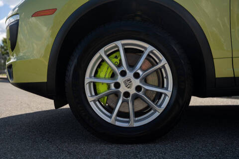 2015 Porsche Cayenne S E-Hybrid