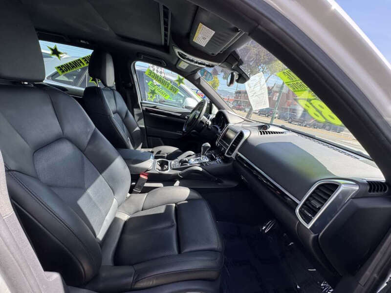 2014 Porsche Cayenne