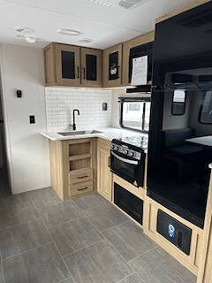 2025 Heartland Prowler 3211 BH