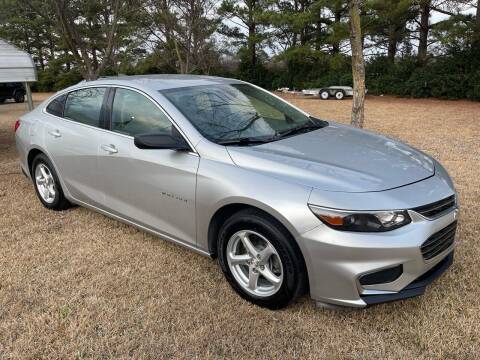 2017 Chevrolet Malibu for sale at Greenville Motor Company in Greenville NC