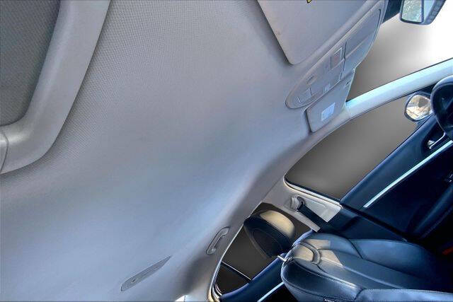 2023 Genesis G70