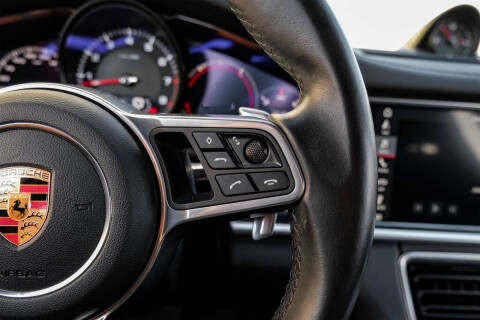 2018 Porsche Panamera