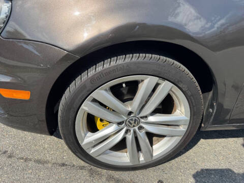 2012 Volkswagen Eos Executive SULEV