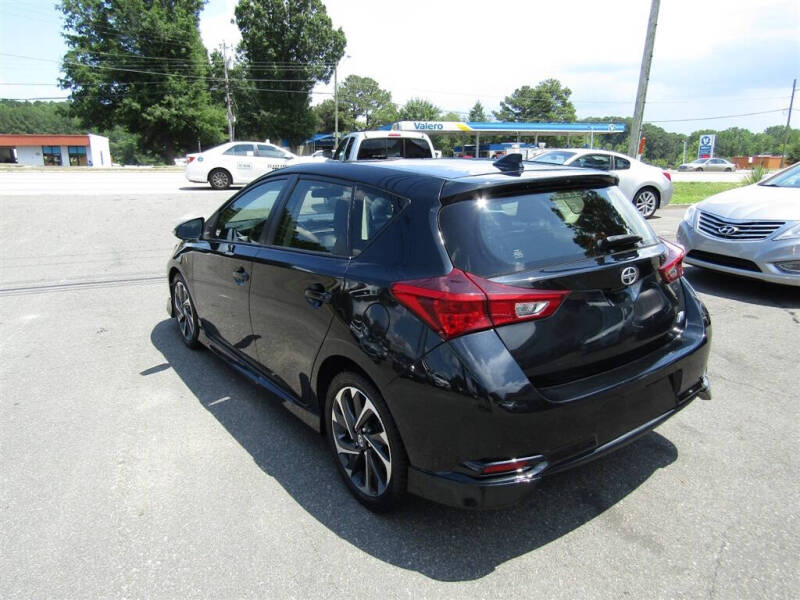 2016 Scion iM