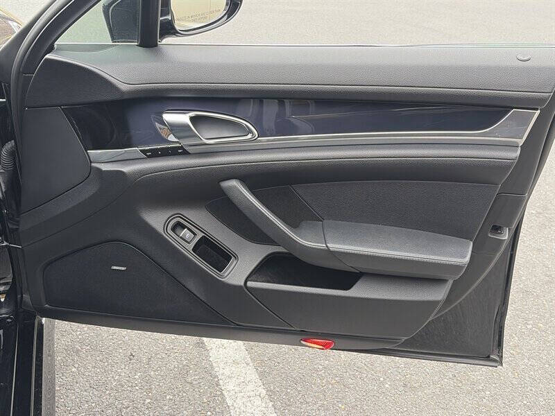 2012 Porsche Panamera S