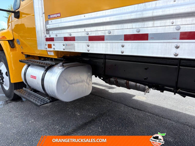 2019 International DuraStar 4300