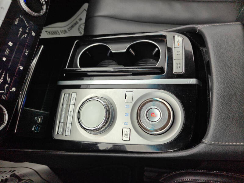2023 Genesis G80