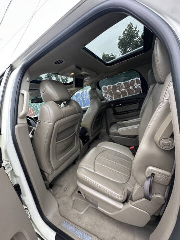 2013 GMC Acadia Denali