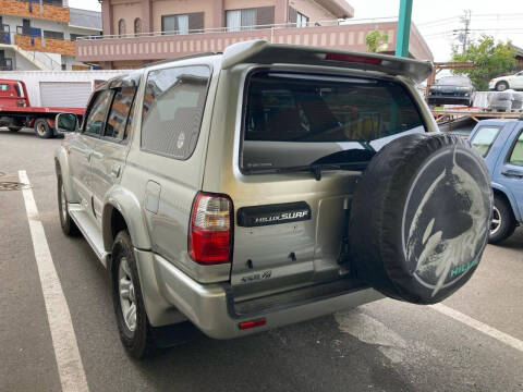 2000 Toyota Hilux